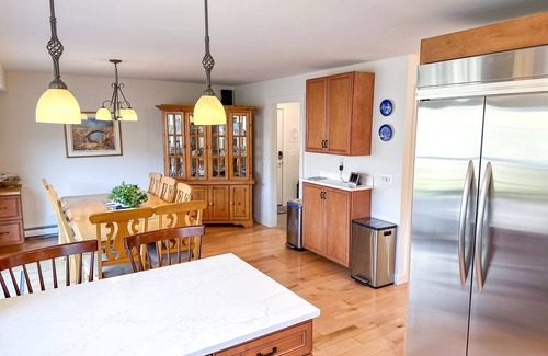 Waitsfield House | Gorgeous Mountain Home Near Mad River Glen