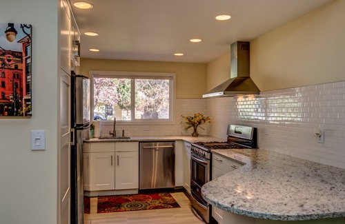Broadmoor Cottage | Gorgeous New Canyon Cottage steps to 5 star Broadmoor and limitless trail system