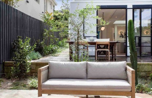 Bronte House | Gorgeous new designer beach home walking distance to beaches and cafes