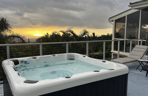 Kailua-Kona House | Gorgeous Ocean View Homes w/ Private Pool + Spa