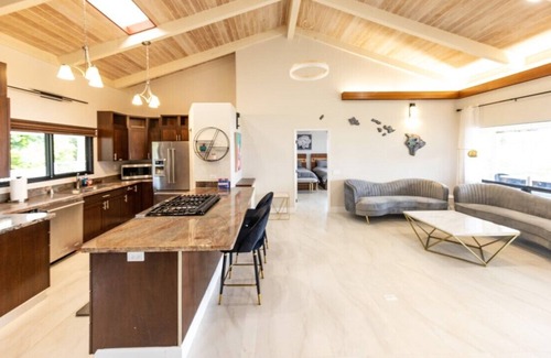 Kailua-Kona House | Gorgeous Ocean View Homes w/ Private Pool + Spa