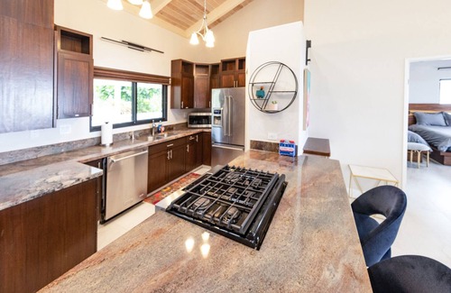 Kailua-Kona House | Gorgeous Ocean View Homes w/ Private Pool + Spa