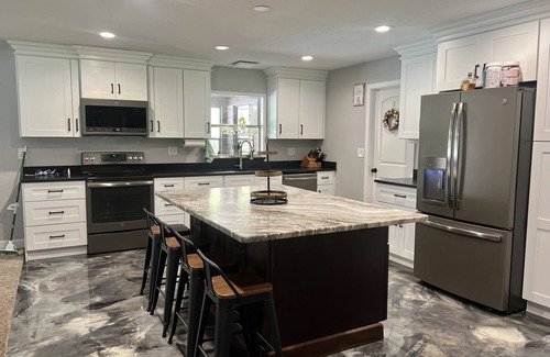 Lakeland House | Gorgeous pool home in South Lakeland. Family and pet friendly!