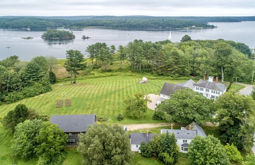 Phippsburg House | Gorgeous Waterfront, Popham Beach, Event Barn, Dock, Mooring, Historical Estate