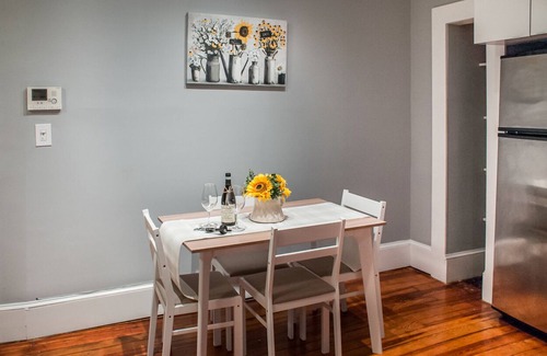 Mill River Apartment | Gorgeous Wooster Sq. apt. - wshr/dryr, parking