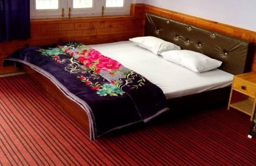 Banjar Hotel | Goroomgo Anjali Homestay