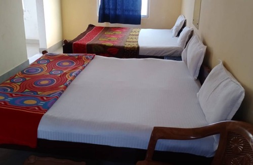 Puri Hotel | Goroomgo Jay Sitaram Guest House Puri