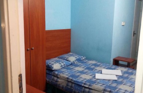 Zavodskoy District Hotel | Gostinitsa Chizhovka