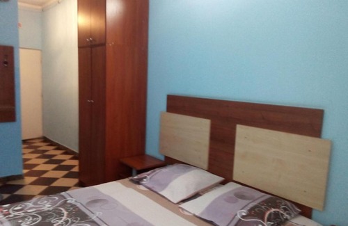 Zavodskoy District Hotel | Gostinitsa Chizhovka