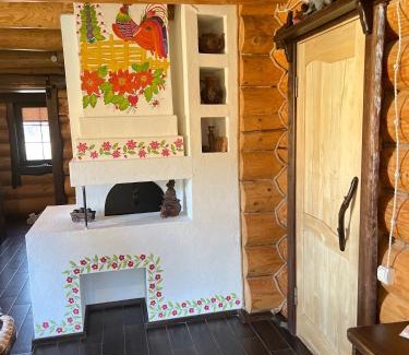 Vyshpil House | Gostynna sadyba Kit Bayun