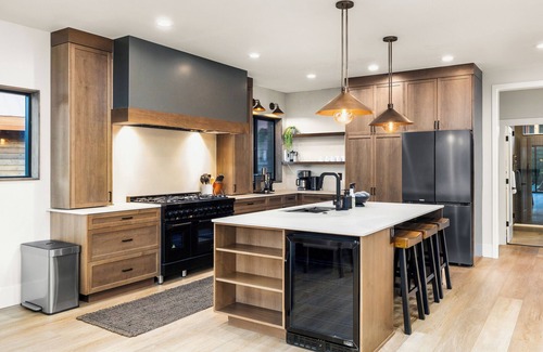 Government Camp House | Government Camp home with unbeatable views of Mt Hood & a sauna!