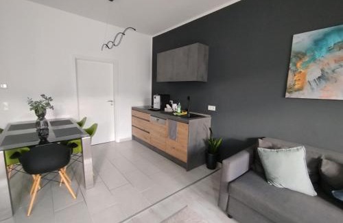 Niederkassel Apartment | Grüne Oase Ferienwohnung Köln Bonn