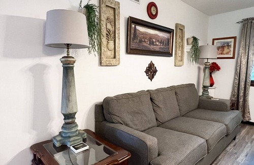 Wyoming Apartment | GR Escape,Near Downtown,Close to All 2