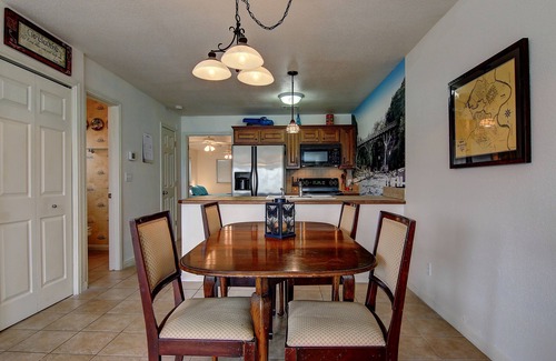 New Braunfels Condo | Gracelanda Ww C302 1 Bedroom Condo by RedAwning