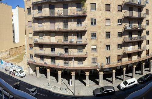 Centro Apartment | Gran Via 50, downtown, air-conditioned
