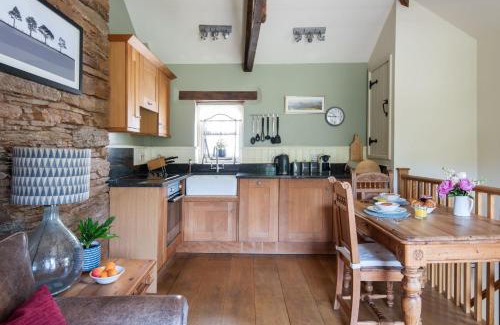 Kingsbridge House | Granary Cottage