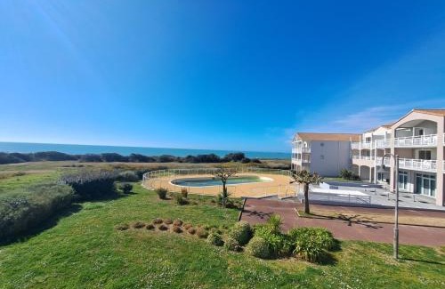 Chateau-d'Olonne Apartment | Grand Appartement Vue Mer, terrasse panoramique, wi-fi, piscines saisonnières - Les Sables d'Olonne