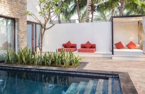 Salalah Apartment | Grand Beach Vacay! Beachfront Accommodation, Lagoon View, Outdoor Pool & Spa!