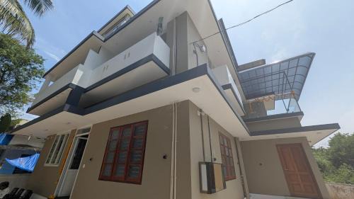 Kannur House | Grand Beach Villa