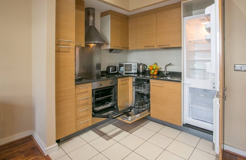 Grand Canal Dock Apartment | Grand Canal Quay - Fantastic Duplex 3 Bed/2 Bath Apartment - sleeps 7