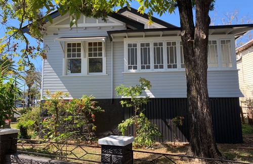 Girards Hill House | Grand Central Lismore Home