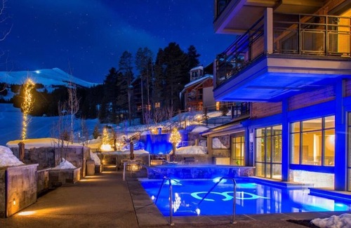 Peak 8 Resort | Grand Colorado SUITE nSki-In/Ski-Out, Sleeps 4nAvailable 3/23-3/29/25