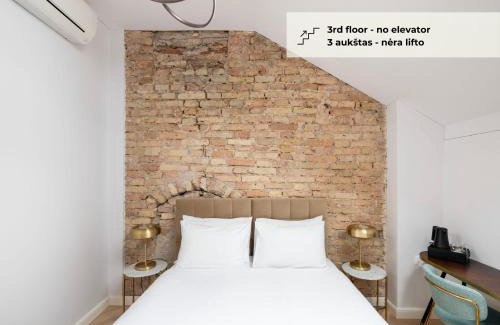 Old Town Apartment | GRAND CROWN
