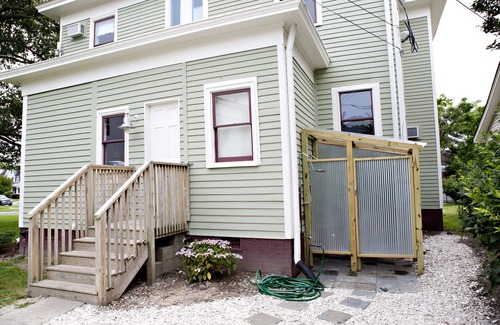 Cape Charles House | Grand Escape - Featured on HGTV's Beachfront Bargain Hunt