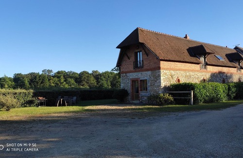 Nevoy Cottage | Grand Gîte en Lisière de Forêt