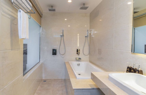 Tho Quang Beach Hotel | Grand Gold Hotel