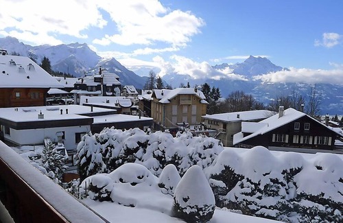 Villars-sur-Ollon Apartment | Grand-Hôtel B35 by Interhome