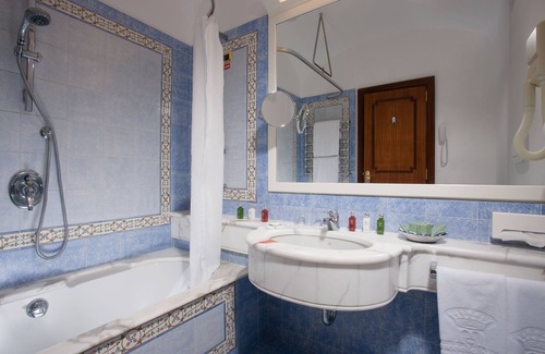 Sorrento City Centre Hotel | Grand Hotel De La Ville