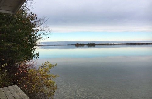 Presque Isle House | Grand Lake Cozy Cottage