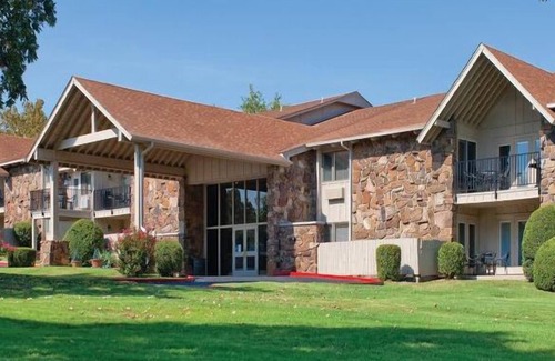 Afton Resort | Grand Lake Resort 2bdr Twin