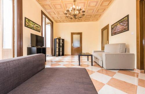 Barrio de La Latina Apartment | Grand Latina Apartment