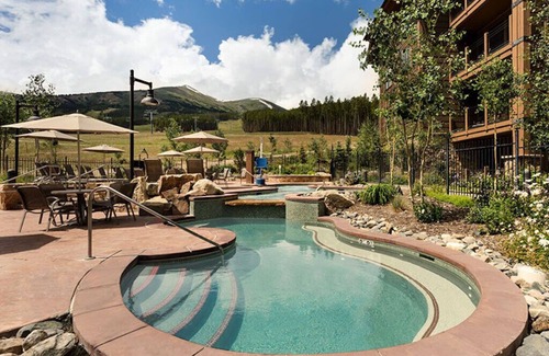 Peak 8 Resort | Grand Lodge Peak 7-Luxury stay!Hiking, mtn biking,gondola to town,pool & hot tub