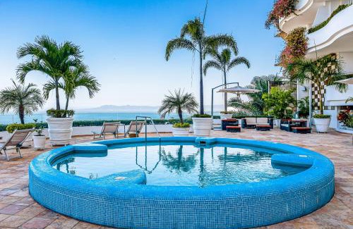 Conchas Chinas Apartment | Grand Miramar A102
