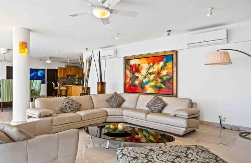Conchas Chinas House | Grand Miramar APH2