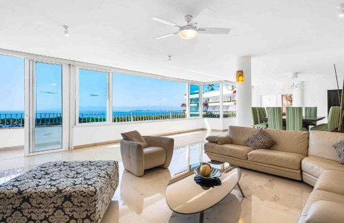 Conchas Chinas House | Grand Miramar APH2