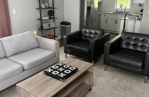 Tampa Heights Apartment | Grand Oaks Retreat in the Heights