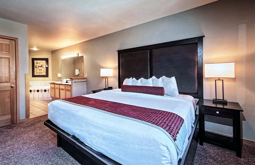 Peak 9 Cabin | Grand Timber Lodge - Relaxed Luxury in the Heart of Breckenridge