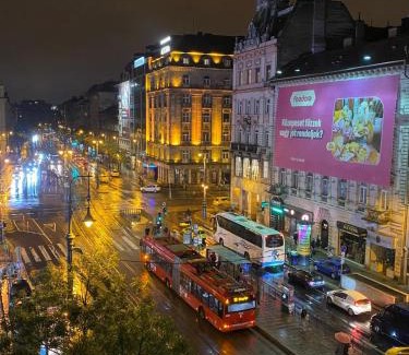 Inner City Budapest Apartment | Grand View Apartment