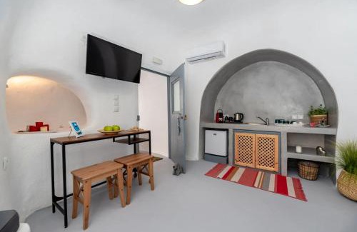 Karterados Villa | Grand Villa Suite near the Archaeological Museum