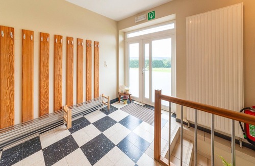Ferrieres Cottage | Grand Villa with Bubble Bath