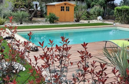 Biscarrosse Plage Villa | Grande maison landaise avec piscine privée, proche plage, pour 8 personnes à Biscarrosse - FR-1-319-398