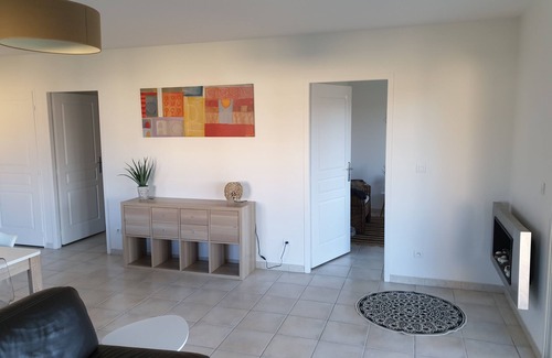 Bias House | Grande Maison Récente au Calme Proche de la Plage