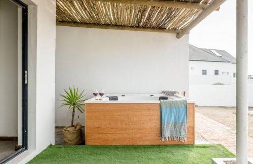 St. Helena Bay House | Granite View