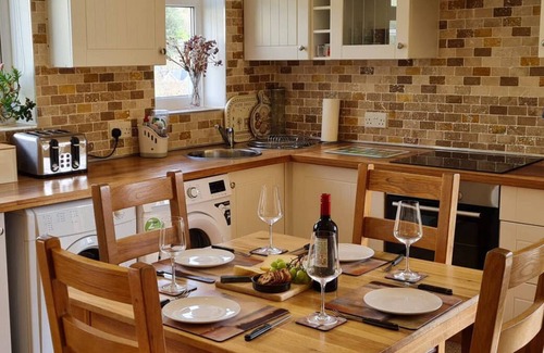 Mumbles Ski Chalet | Granny Shells in the beautiful Swansea