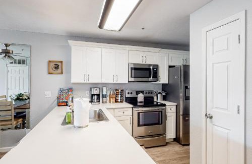 Table Rock Apartment | Grateful & Thankful