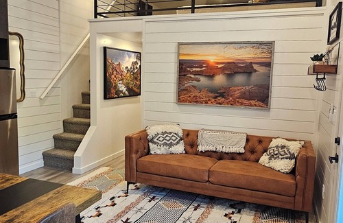 Glendale House | Gray Haven Near Bryce n& Zion